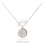 Silber Kreuz Halskette mit Zirkonia in einem Kreis - schöner italienischer Schmuck