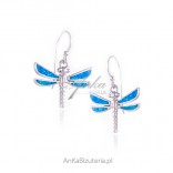 Silberohrringe mit blauen schillernden Libellen