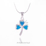 Silberanhänger mit blauem Opal CLOVER