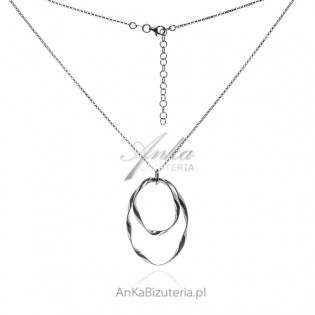 Długi naszyjnik srebrny - elegancka biżuteria włoska