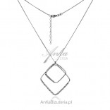 Silber Halskette mit einem quadratischen geriffelten Anhänger