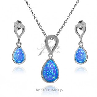 Biżuteria srebrna z niebieskim opalem - komplet