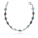 Silbernes Armband mit blauem Opal mit griechischem Muster
