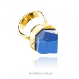 Ein wahnsinnig vergoldeter Silberring mit einem seltenen blauen UNIKAT-Bernstein