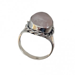 Duży pierścionek srebrny z różowym kwarcem