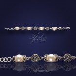 Ein einzigartiges Armband mit Perlen und Markasiten