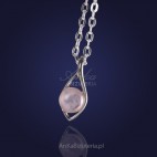 Biżuteria srebrna: Modny wisiorek srebrny z różowym kwarcem.