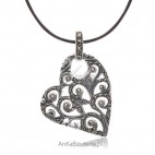 Modna biżuteria Serce srebrne z markazytami 